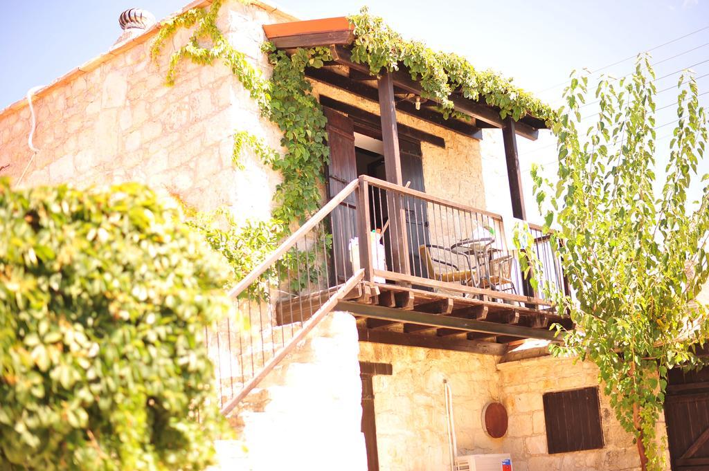 Loxandra Inn Kathikas Exterior foto